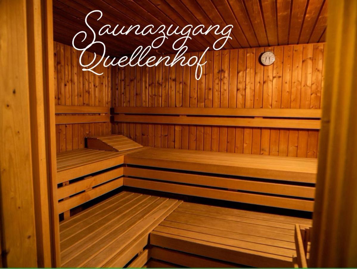 Erholungs- Apartment Am Kurpark & Therme Bad Urach Exteriör bild